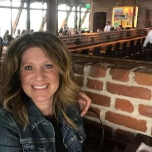 Meet your Posher, Andrea